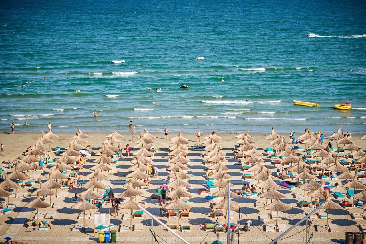 Opal Luxury Apartment 92 Spa N Pool Beach Resort Năvodari Extérieur photo